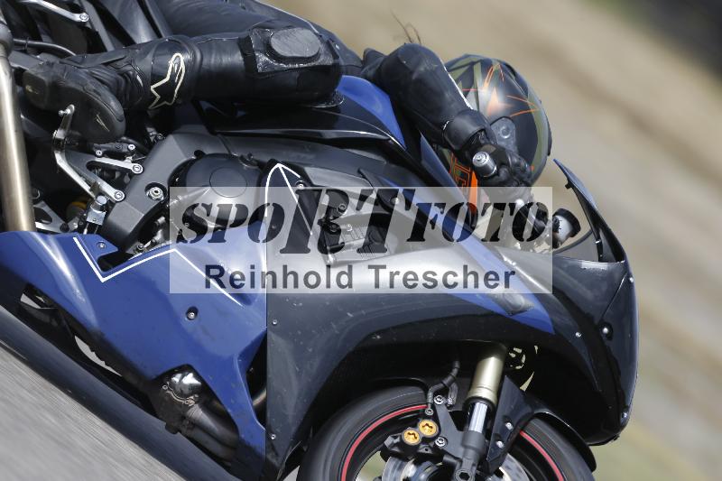 /37 09.08.2026  Pluess Motosport ADR/Freies Fahren/451